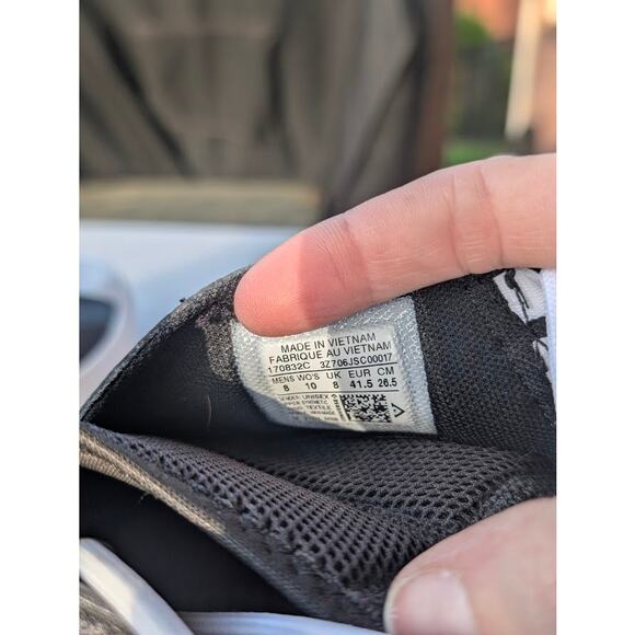 Converse Chuck Taylor AllStar High Top Shoes Mens 8/Womens 10 Black Orange EUC - Picture 8 of 8